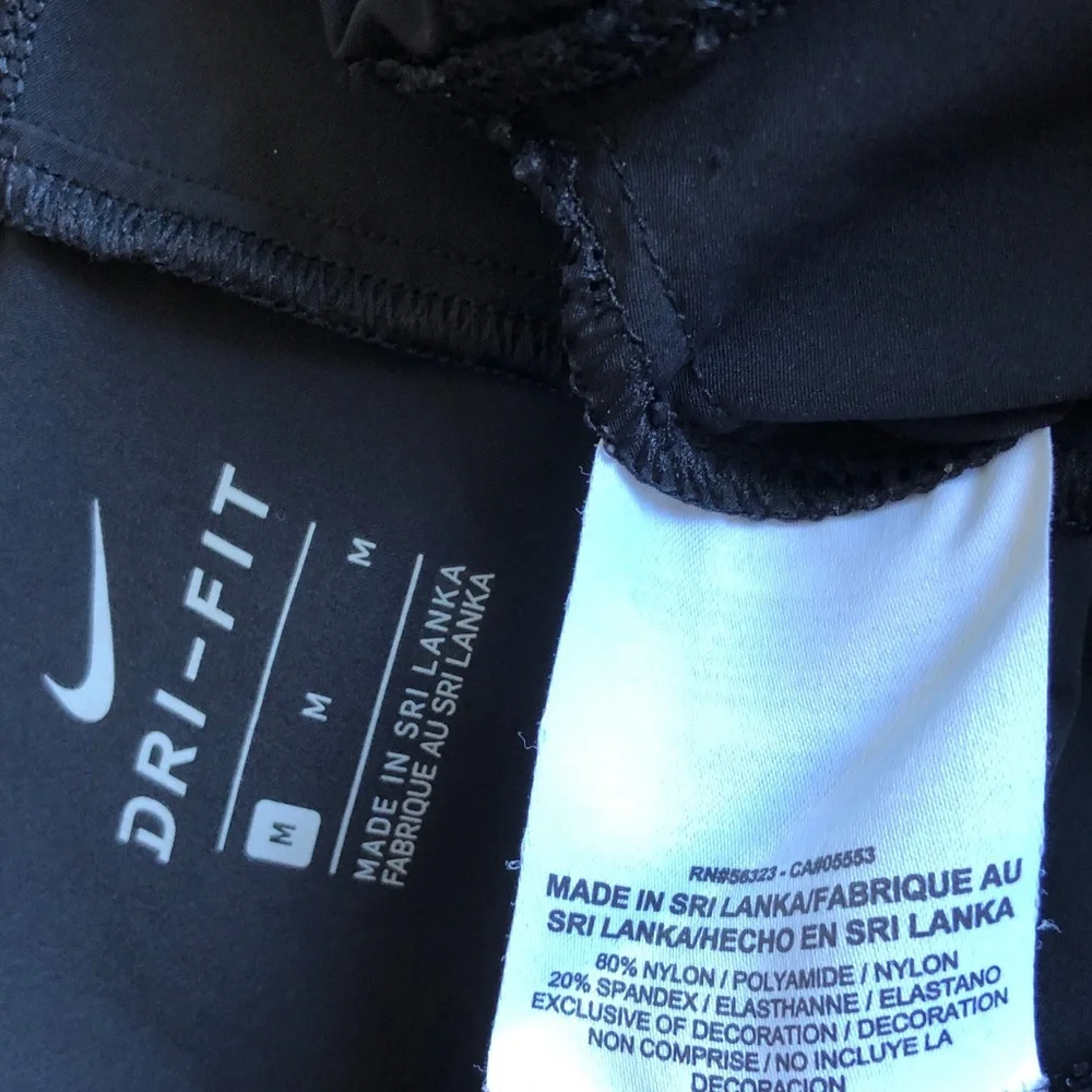 Nike Womens Bliss Studio Pants Foldover Capris Culottes Black